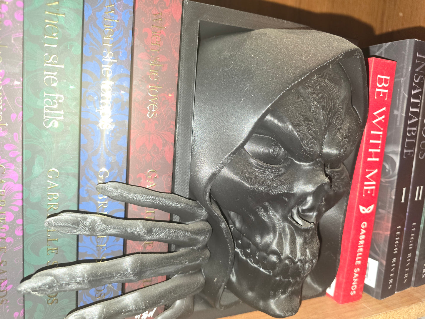 Skeleton book nook